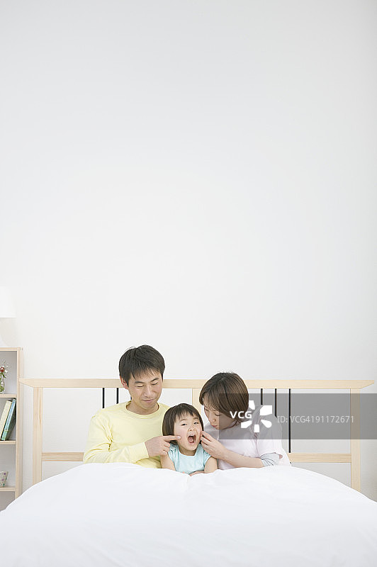 床上家庭图片素材