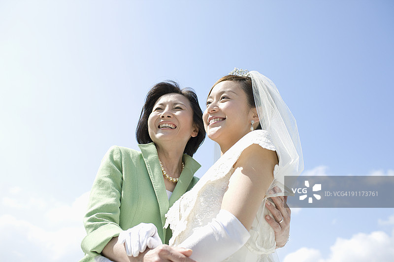 新娘和母亲图片素材