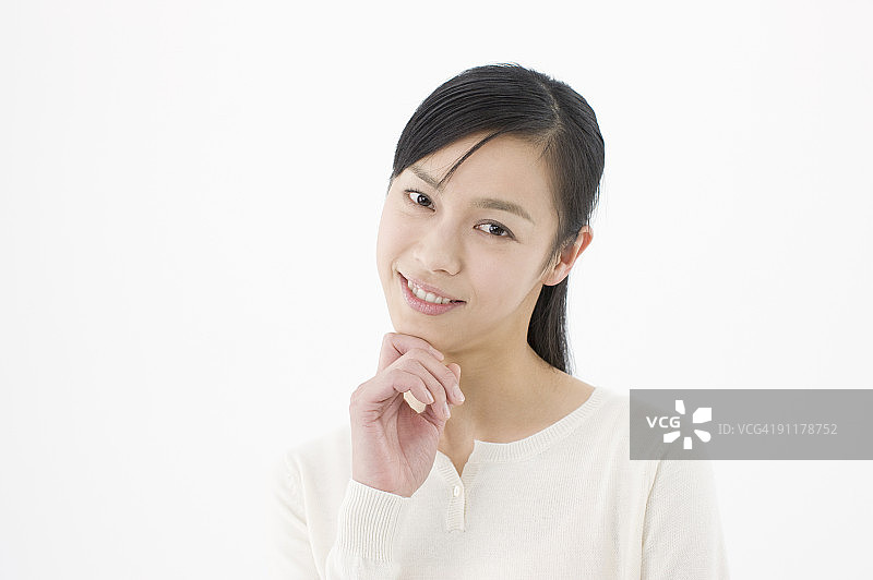 手托下巴的女人图片素材