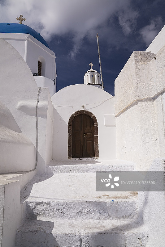 白色水泥台阶和门图片素材