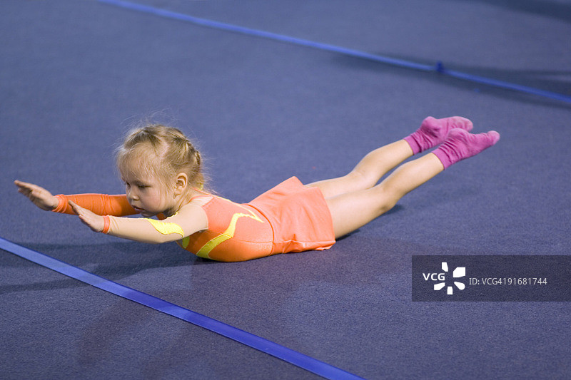 小体操运动员图片素材