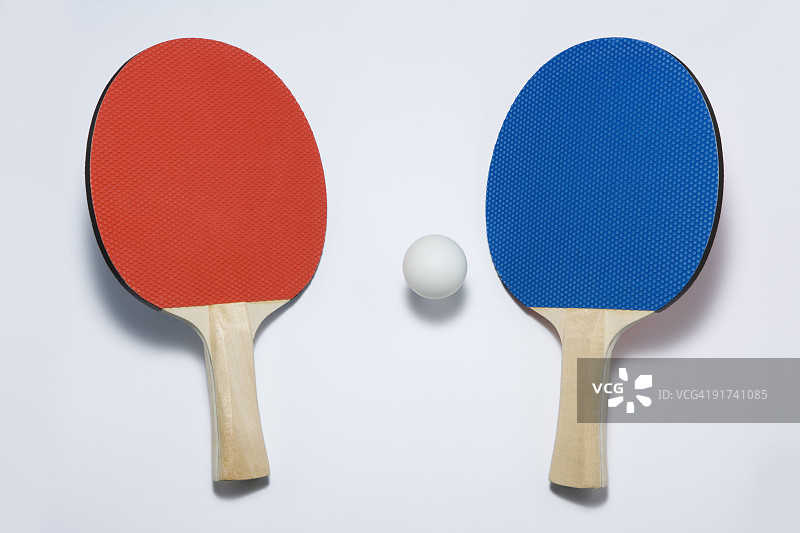 网球拍和网球图片素材