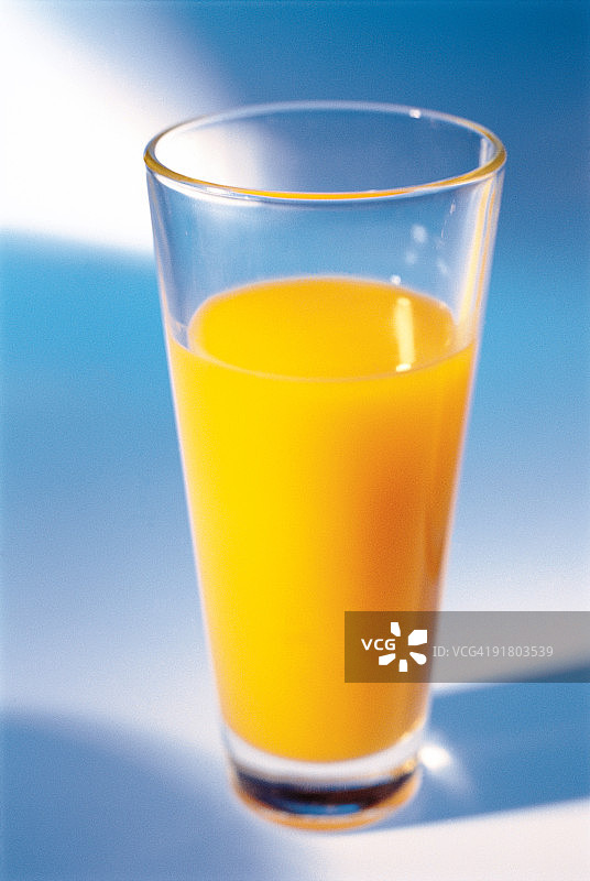 一杯橙汁图片素材