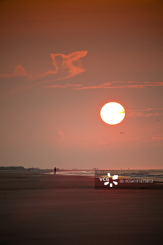希尔顿海德的日出海滩景色图片素材