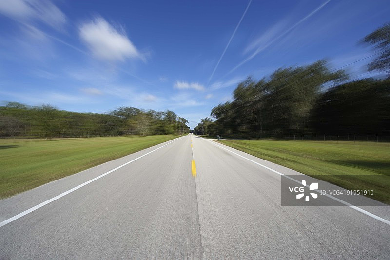 蓝天下的公路图片素材