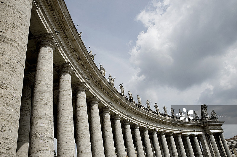 梵蒂冈城的仰视视角图片素材