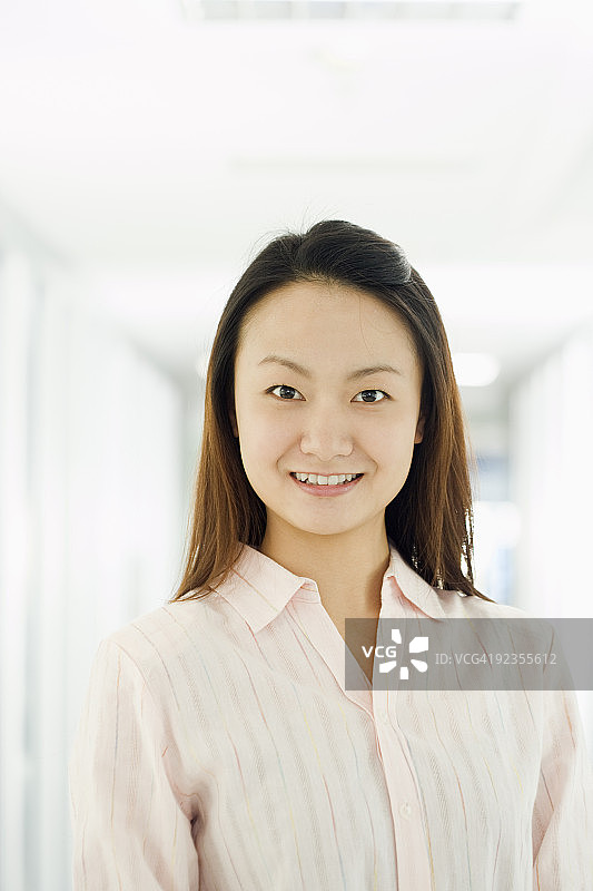 穿着职业装的女人图片素材