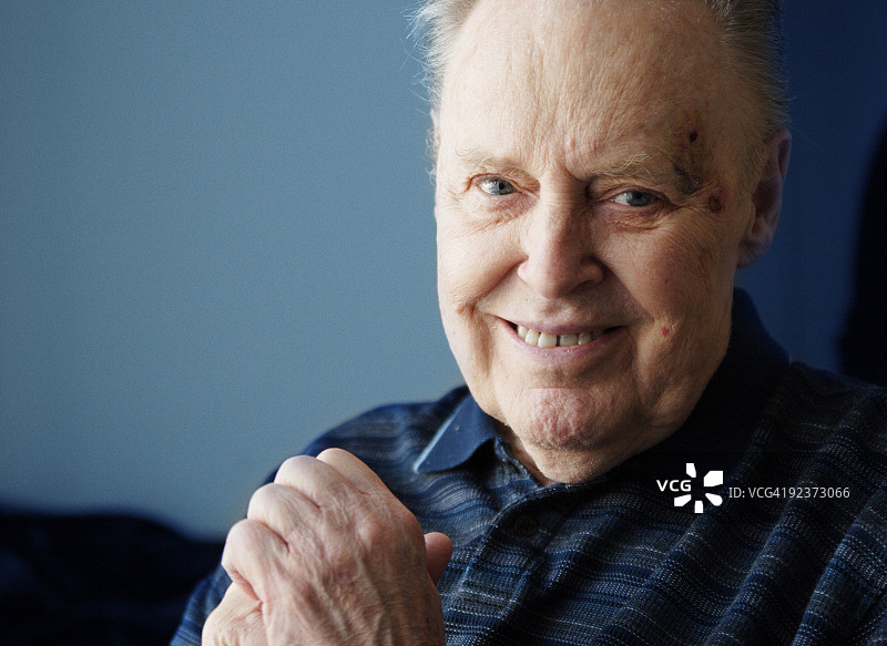 微笑的父亲图片素材