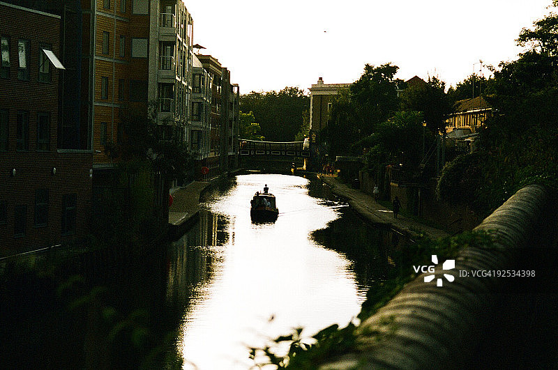 运河上的船只图片素材