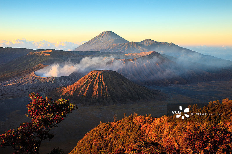 布罗莫火山图片素材