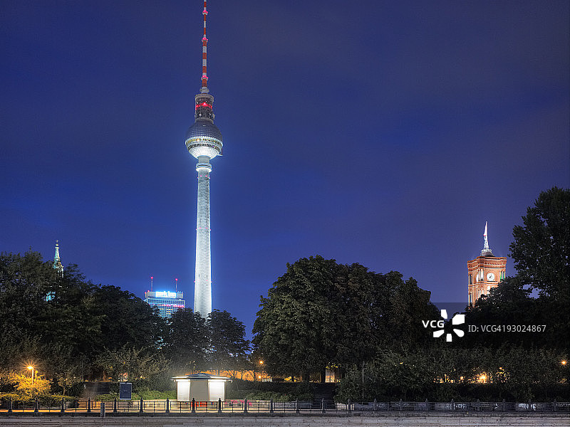 柏林城市夜景图片素材