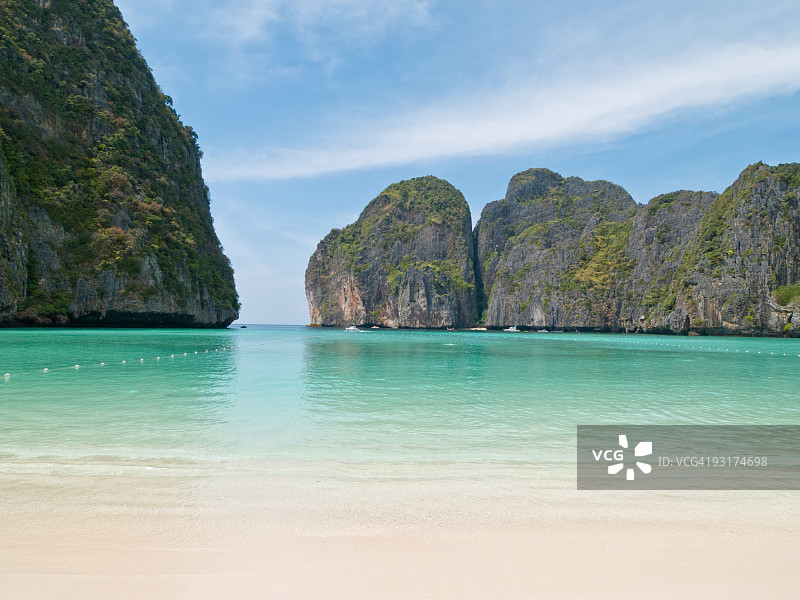 泰国皮皮岛玛雅海滩图片素材