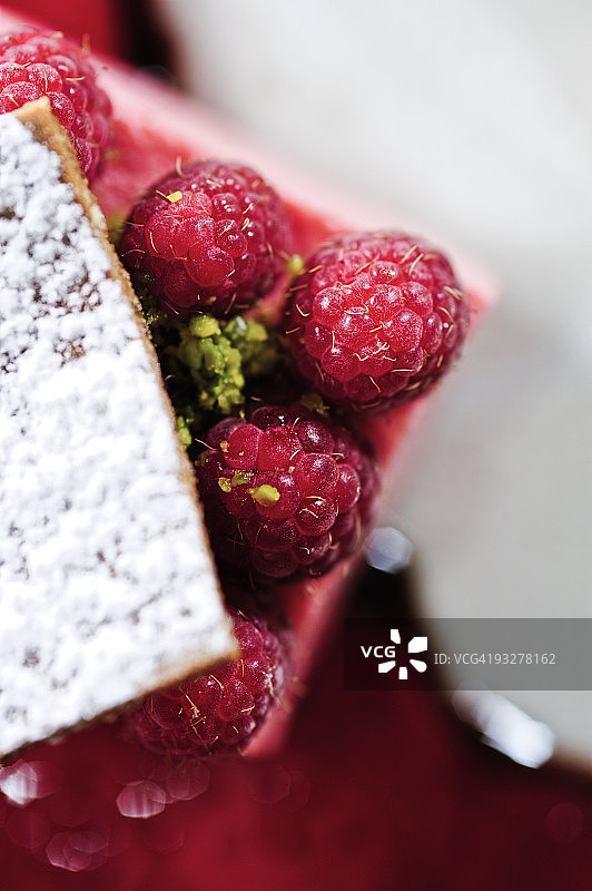 覆盆子蛋糕图片素材