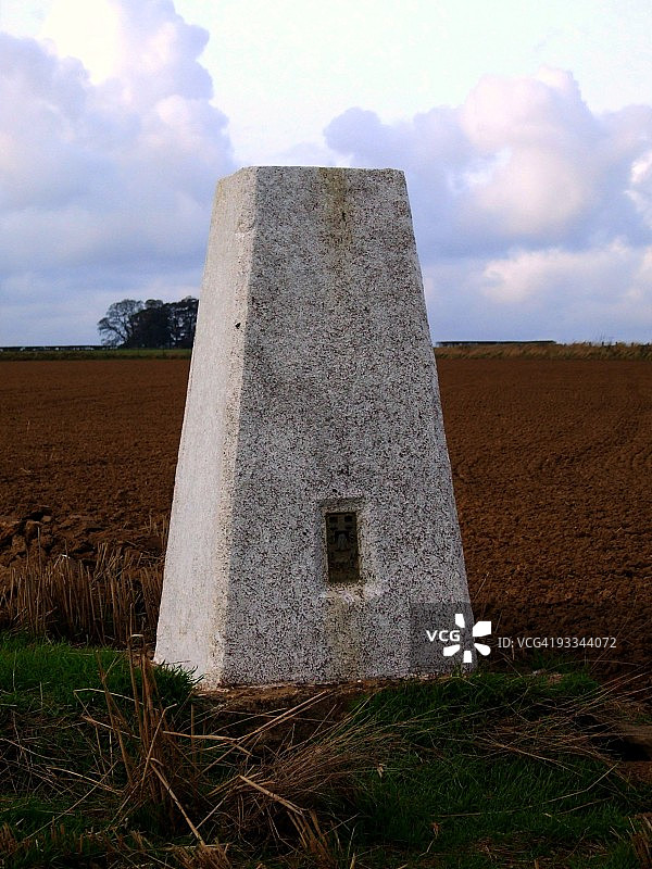 三角测量标志柱图片素材