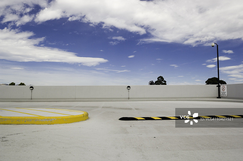 停车场屋顶图片素材