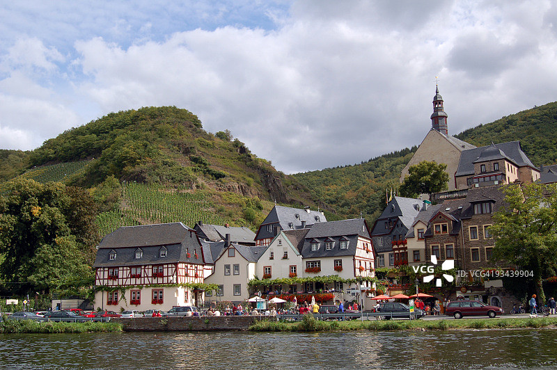 摩泽尔河谷的贝尔施泰因图片素材