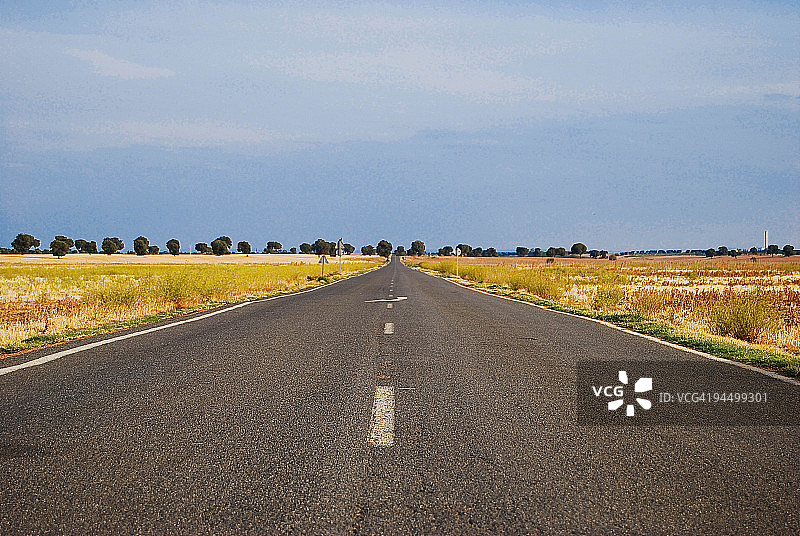 无尽的公路图片素材