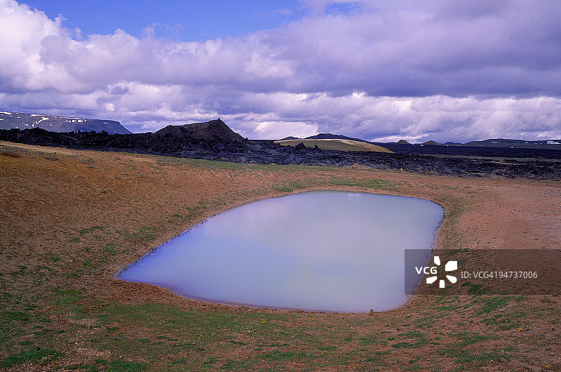 地热区的大水坑图片素材