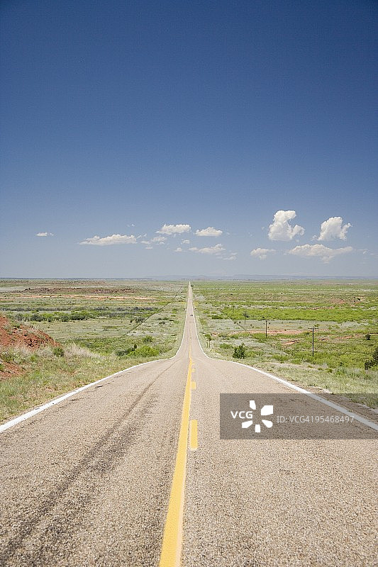 开放的道路图片素材