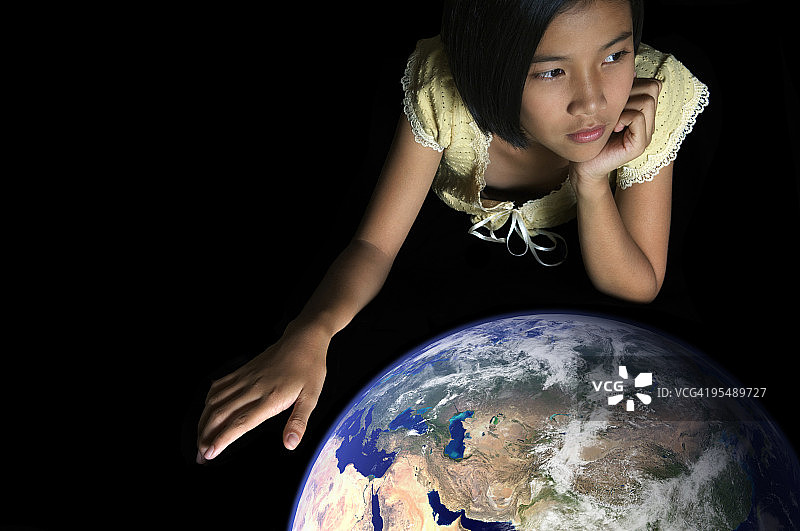 女学生的想象力图片素材