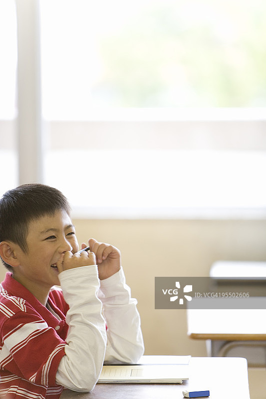 欢笑的学生图片素材