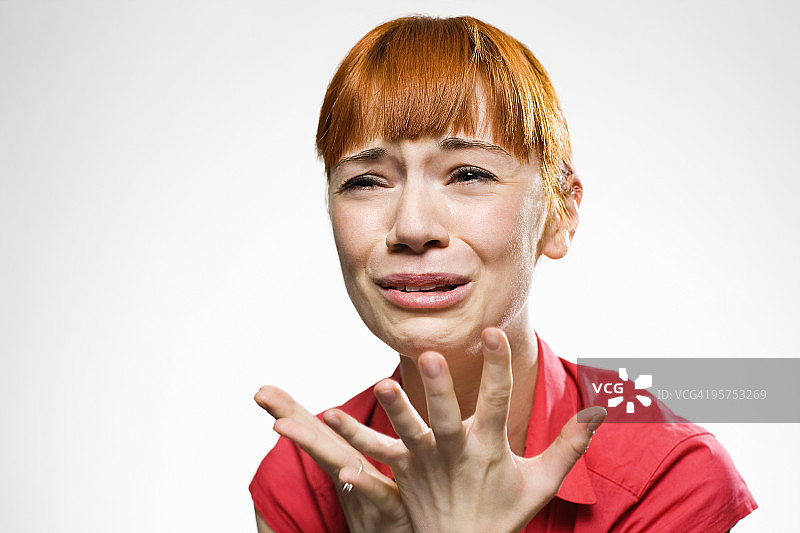 哭泣的妇女肖像图片素材