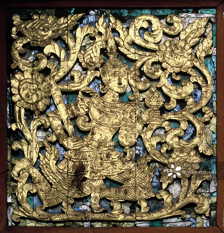 金色雕刻图片素材