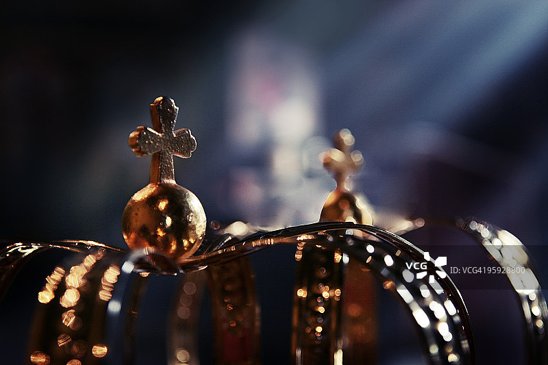 东正教婚礼皇冠图片素材