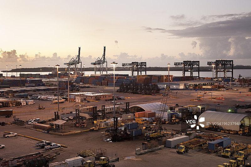 迈阿密港的日出图片素材