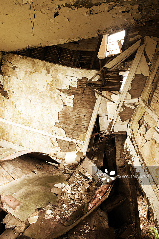 杂乱的室内图片素材