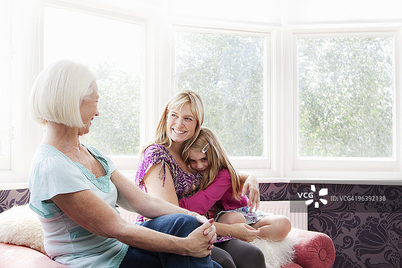 奶奶、妈妈和女儿图片素材