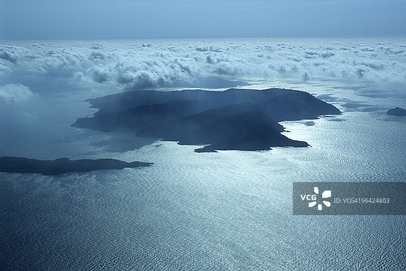 法国南部莱旺岛地中海风光图片素材