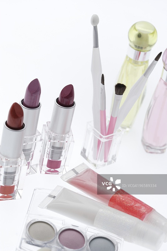 化妆品和化妆刷图片素材