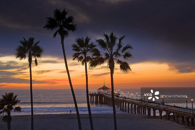 曼哈顿海滩码头图片素材