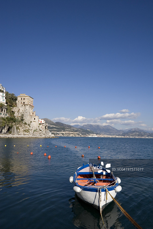 切塔拉（意大利阿马尔菲海岸小镇）的塔楼守卫图片素材