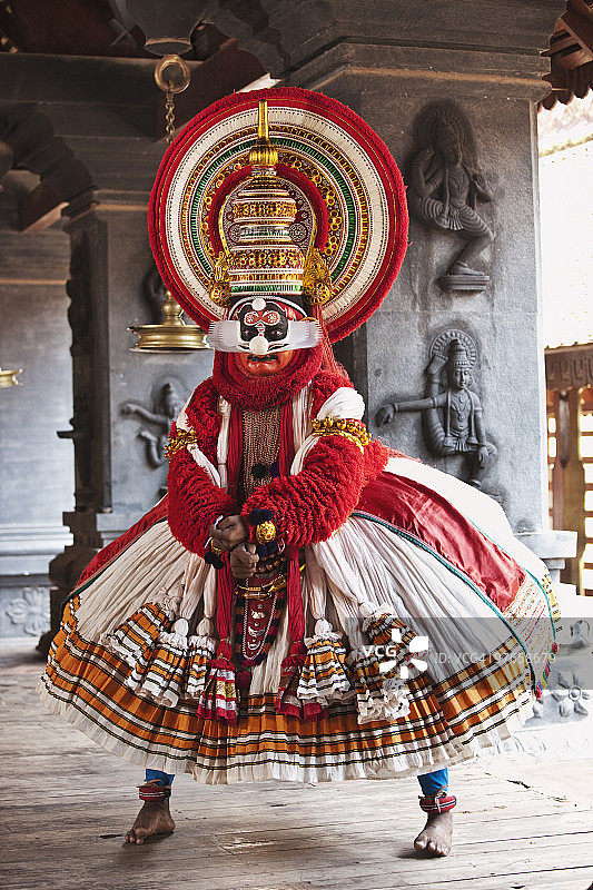 卡塔卡利舞蹈表演者图片素材