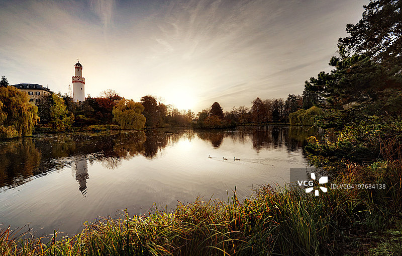日落时分的河流图片素材