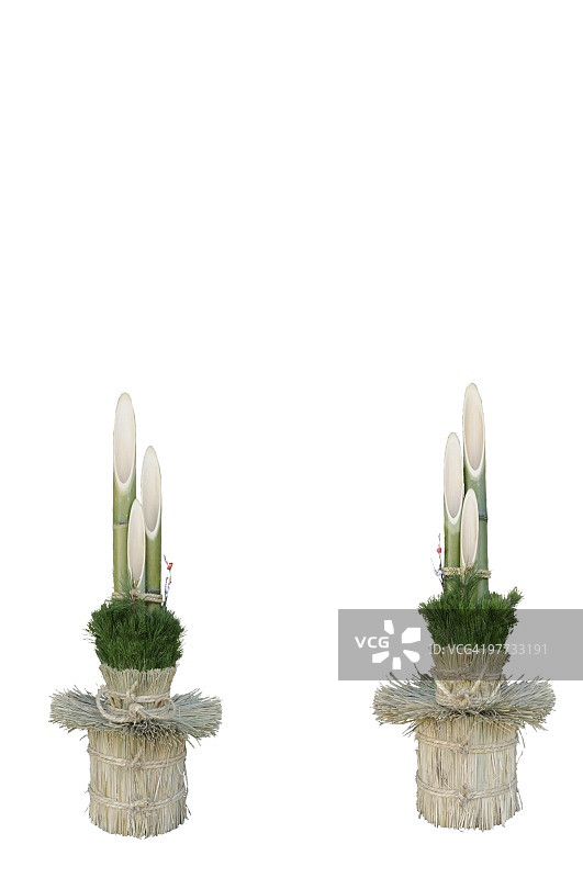 门松装饰品与竹子和松针图片素材