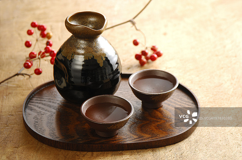 烧酒和菝葜图片素材