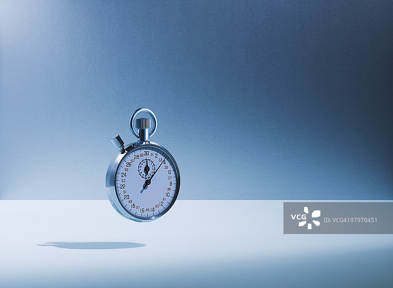 漂浮的秒表图片素材