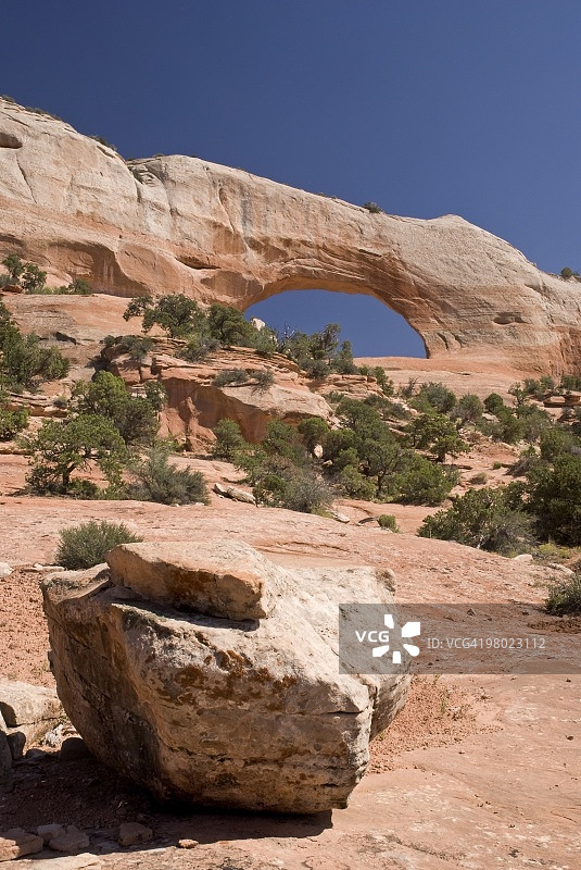 美国犹他州拱门国家公园威尔逊拱门图片素材