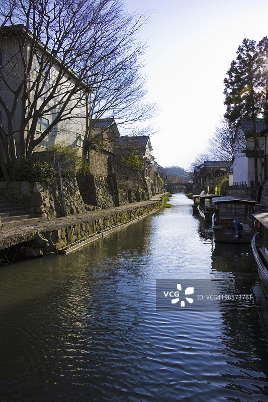 日本滋贺县近江八幡市的河流图片素材