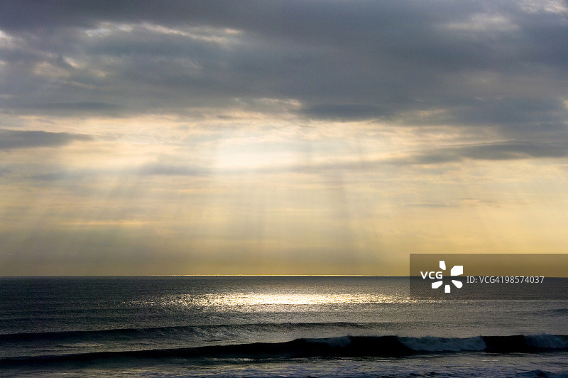 日本茨城县大洗町海面上的阳光图片素材