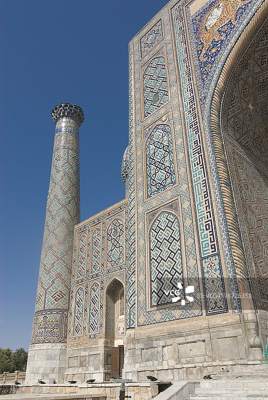 撒马尔罕列吉斯坦的希尔·多尔伊斯兰教学校，联合国教科文组织世界遗产，乌兹别克斯坦，中亚图片素材