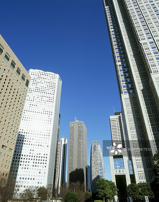日本东京新宿摩天大楼图片素材