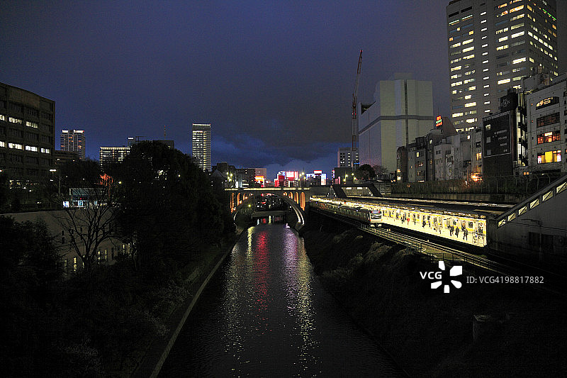 日本东京千代田区的御茶之水车站图片素材