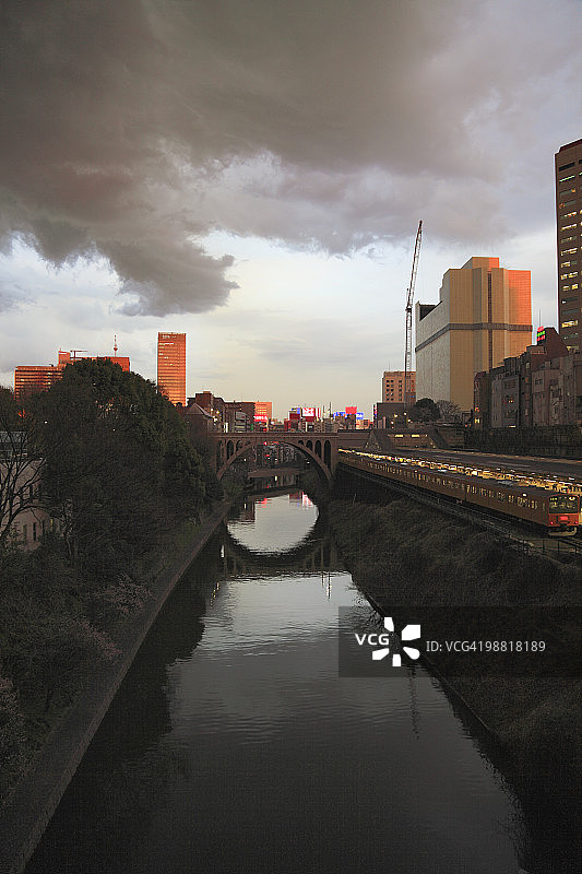 日本东京千代田区的御茶之水车站图片素材