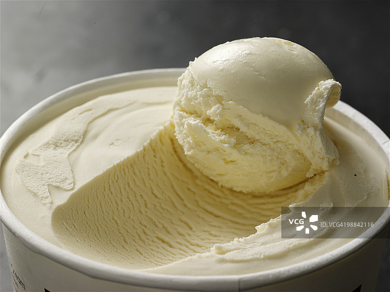 一勺香草冰淇淋图片素材
