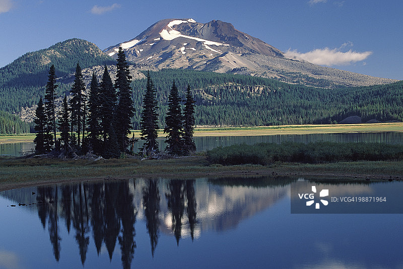 俄勒冈州斯帕克斯湖图片素材