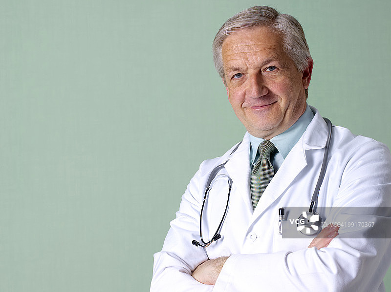 资深医生顾问肖像图片素材